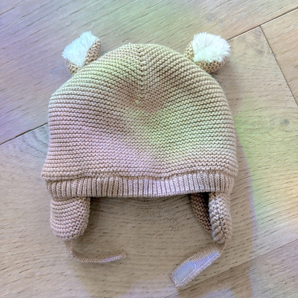Light brown baby newborn warm winter hat 0-3 months